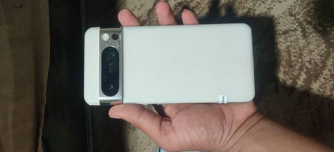 Google Pixel 8 Pro