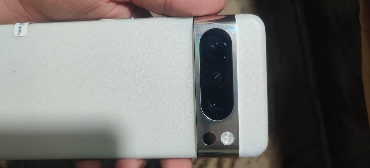Google Pixel 8 Pro 6