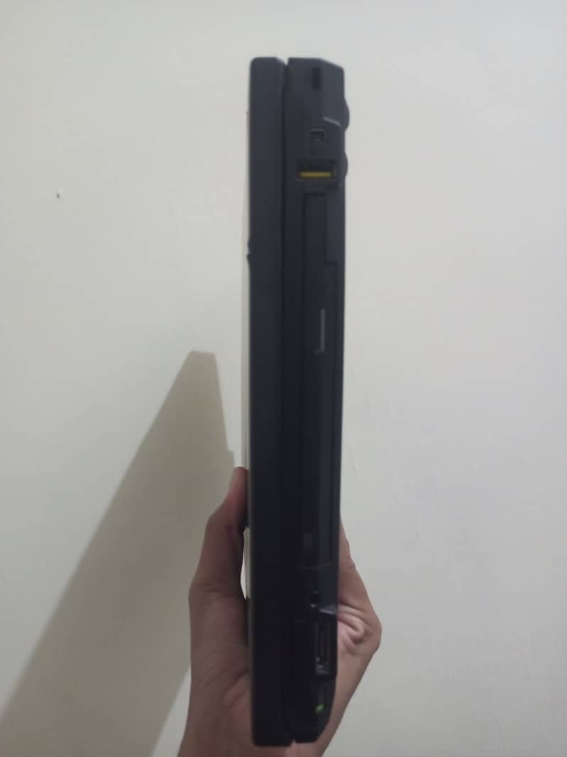 Laptop 9