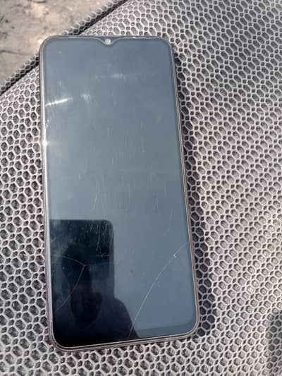 Tecno Spark 4