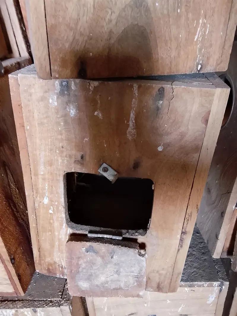 wooden breeding boxes used — photo 2