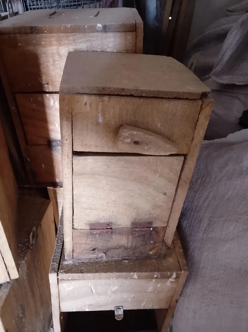 wooden breeding boxes used — photo 4