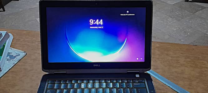 Dell Latitude E6320 | 4GB RAM | 120GB SSD+500GB HDD | 10/10 Condition