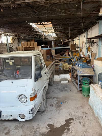 280 Sq. Yards Commercial Plot / Warehouse Available for Sale on Main University Road, Karachi