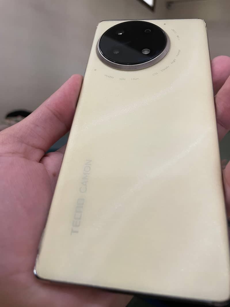tecno comon 30s 0