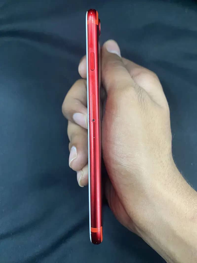 Apple iPhone 7 2