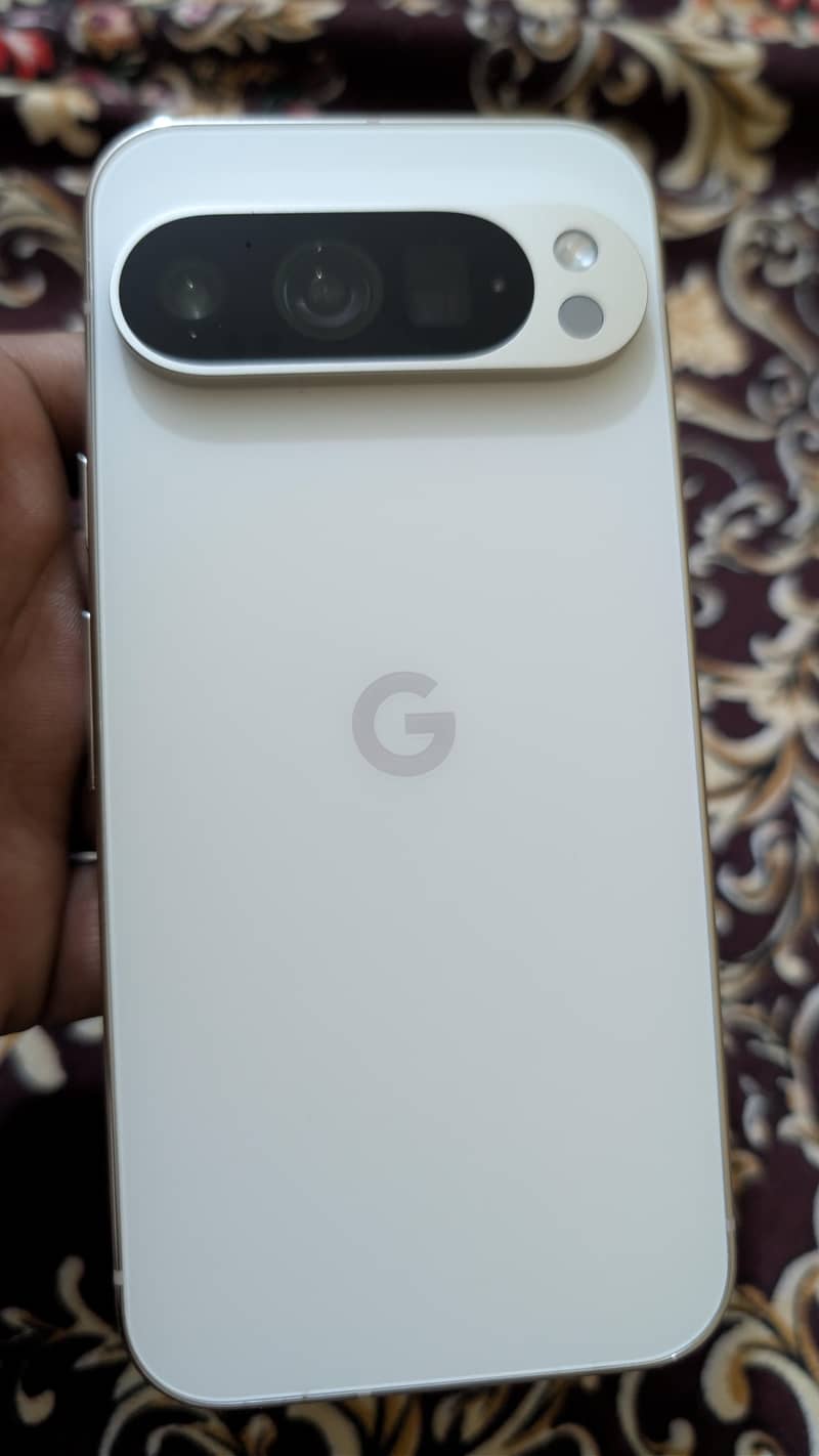 Google Pixel 9 Pro 1