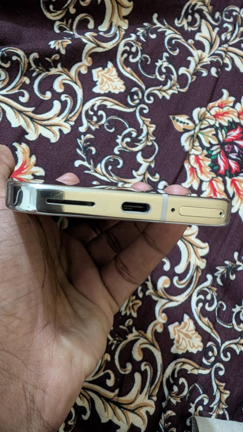 Google Pixel 9 Pro 6