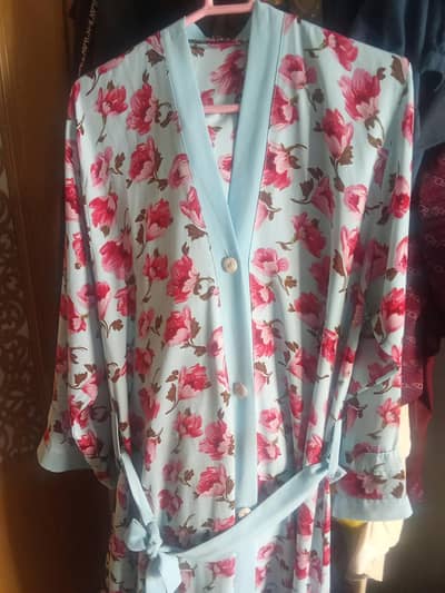 2 pice floral abaya naqab medium size like new