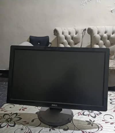 24 Inch LCD LED. Dell