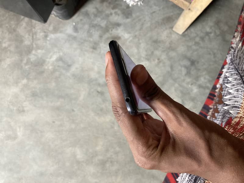 OPPO A37 4