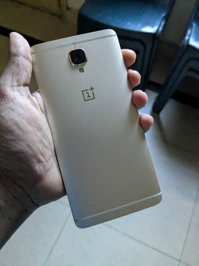 One Plus 3T