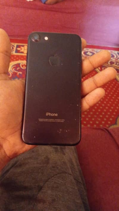 Apple iPhone 7