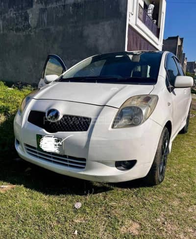 Toyota Vitz 2005