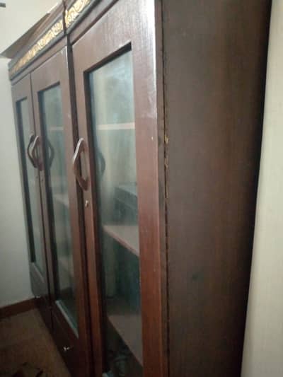 Wooden Display Cabinet / Showcase with Glass Doors – Good Condition