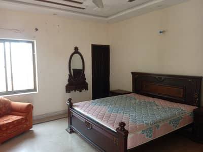 2ND FLOOR ROOFTOP ONLY 2 BED PORTION FOR RENT