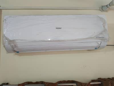 Haier 1 Ton  DC inverter ac for sale only 3 months use