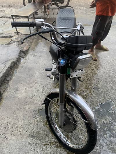 Honda CG125 black colour bike engine 100%ok