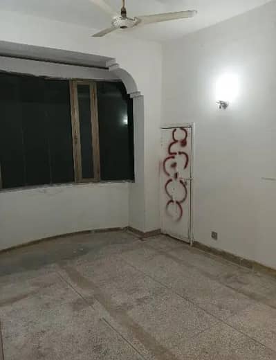 G-11/4 FGEHA E-Type 2nd Floor Flat For Rent