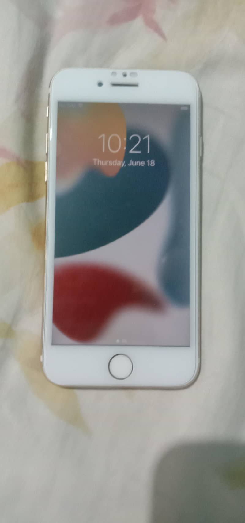 Apple iPhone 7 1
