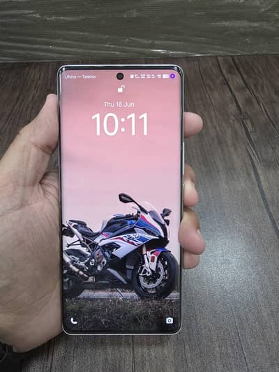 Vivo V40