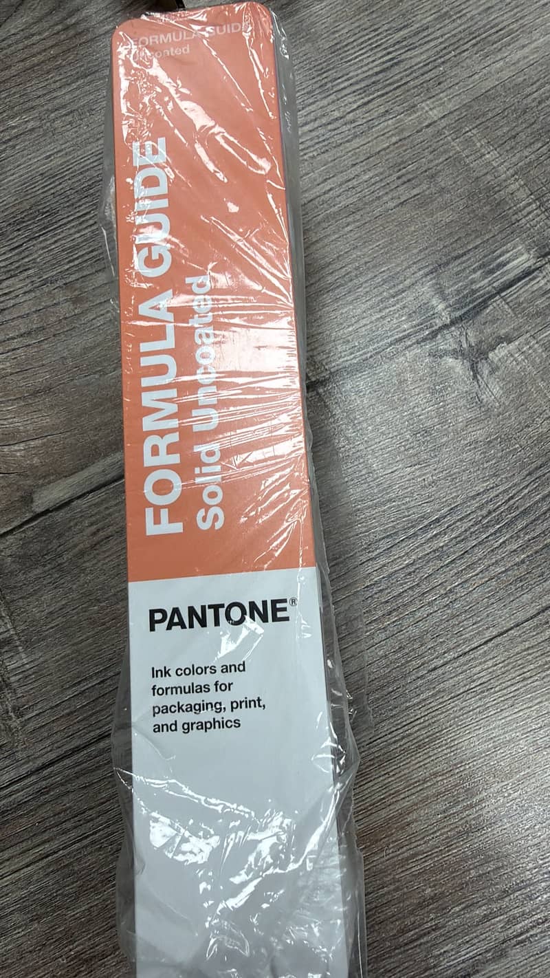 Pantone book solid uncoated 4