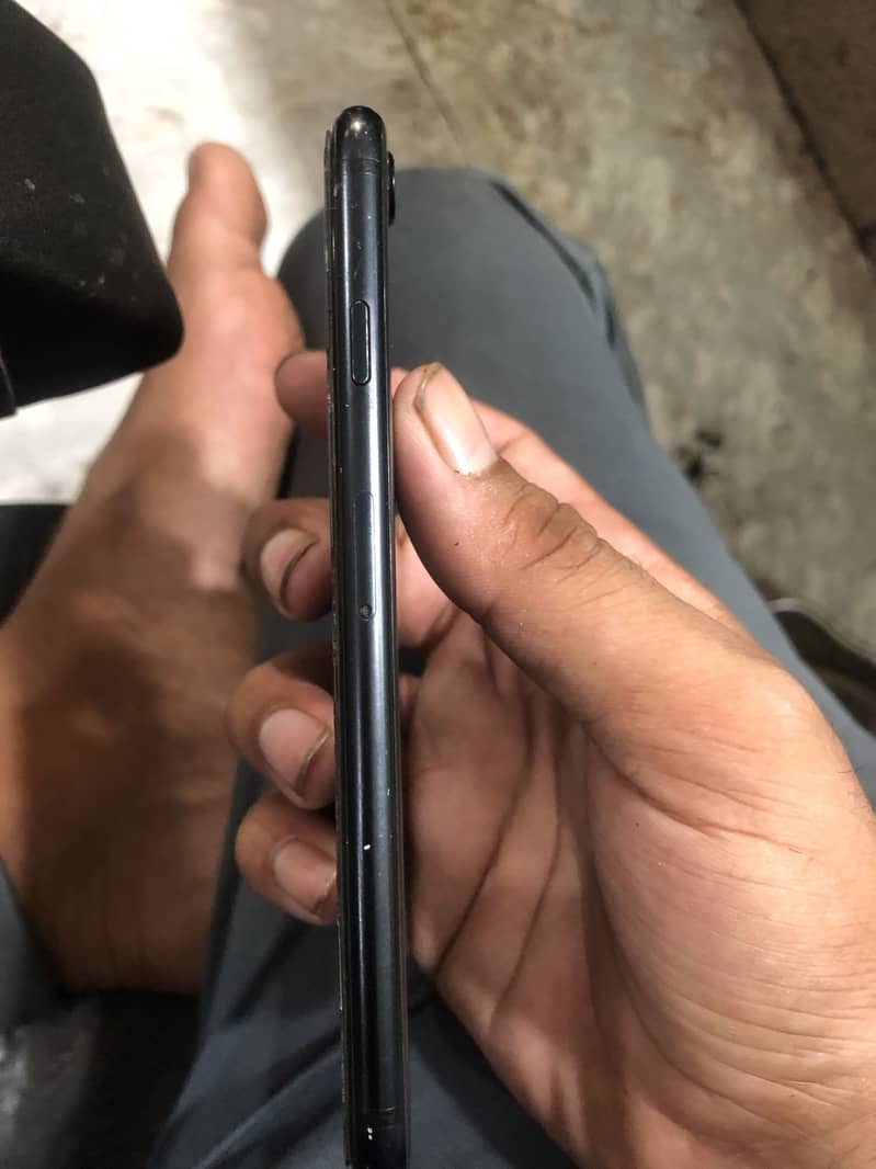 Apple iPhone SE 0