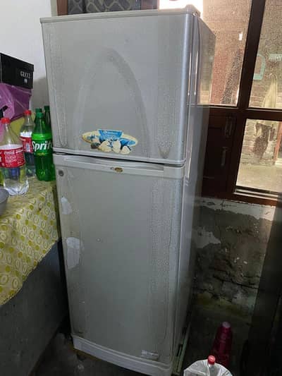 Dawlance refrigerator