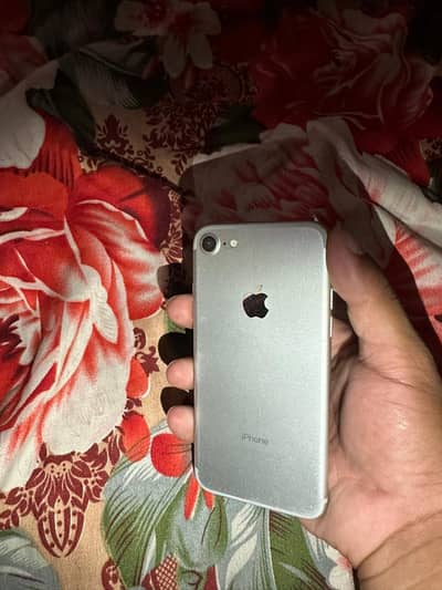 Apple iPhone 7.128gb
