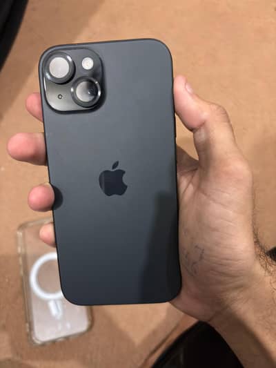 Apple iPhone 15