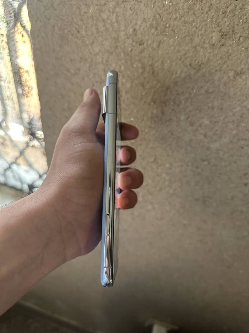 Google Pixel 8 Pro 3