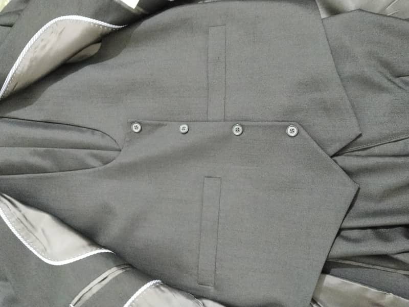 pent coat 1
