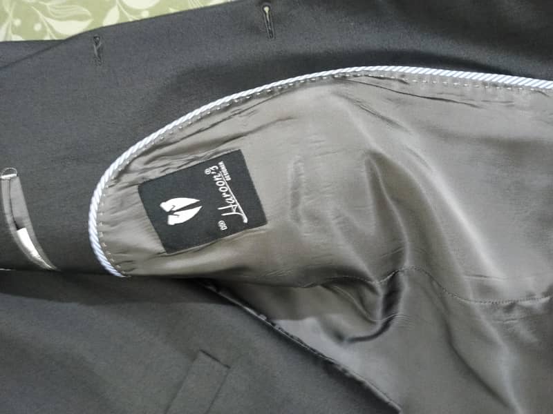 pent coat 3