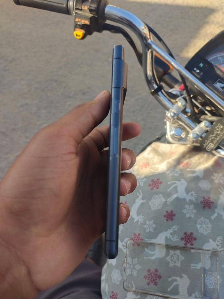 Google Pixel 7 2