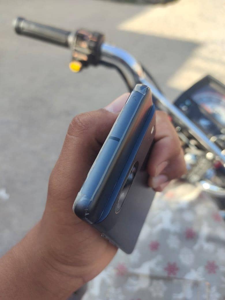 Google Pixel 7 5