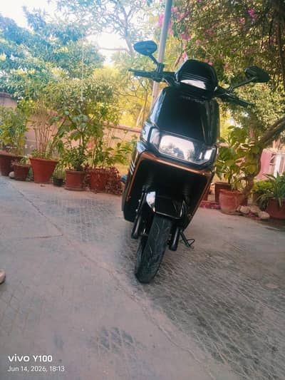 Revoo A12 for Sale – Excellent Condition (10/10)