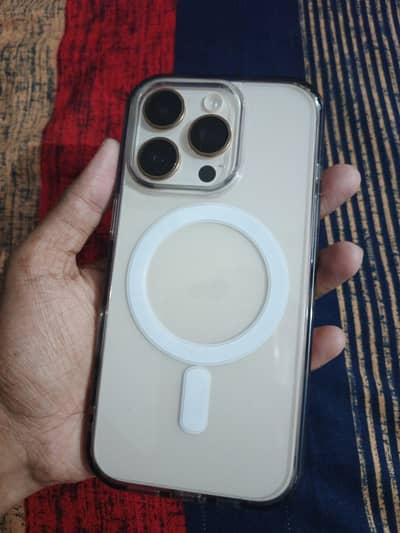 Apple iPhone 16 Pro