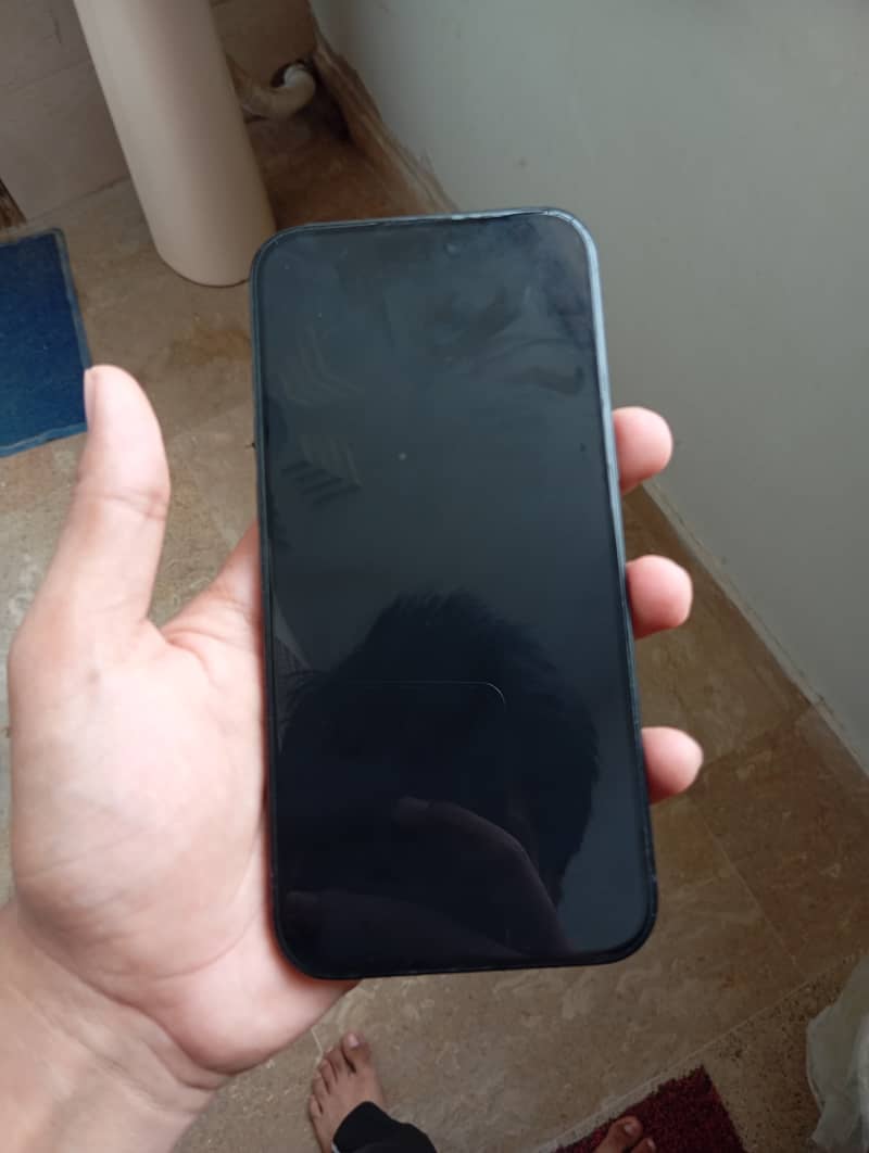 Iphone 16 plus 5