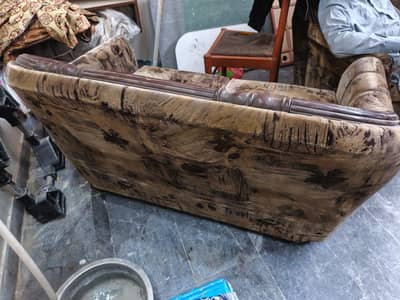 5 seater sofa available for sale seat pushes 10/10