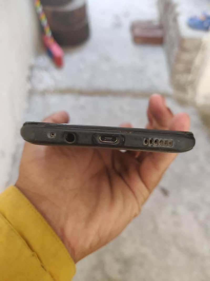 Tecno Camon 16 3