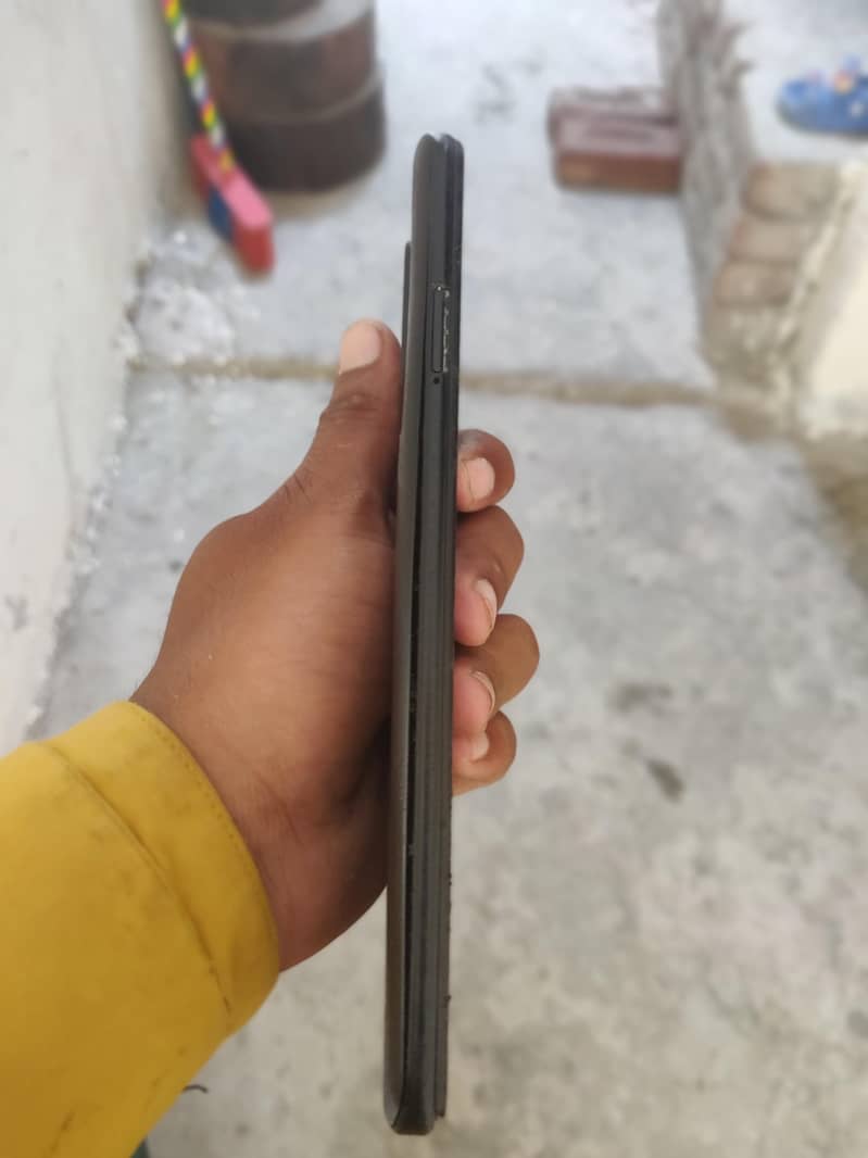 Tecno Camon 16 4