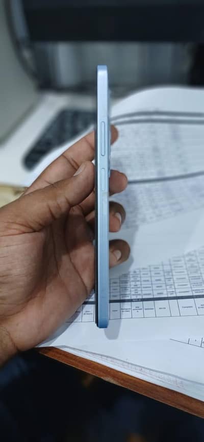 OPPO A60