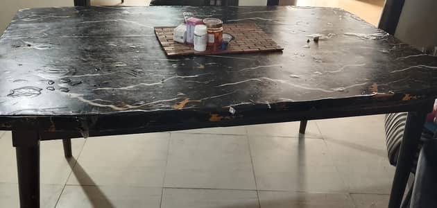DINING TABLE WITH 6 CHAIRS