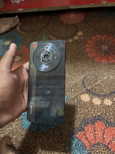 nubia focus pro 5G