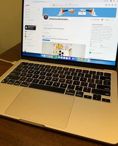 MacBook Air M2 8/256