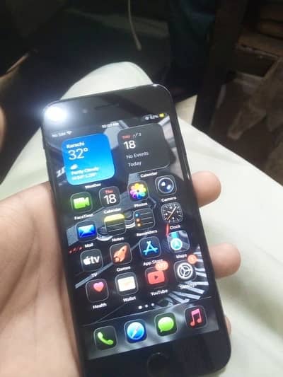 Apple iPhone SE 2