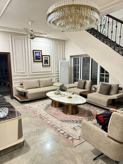 Triple-story house 5 spacious bedrooms with 5 attached bathrooms 2 modern kitchens Servant quarter Back-side open area