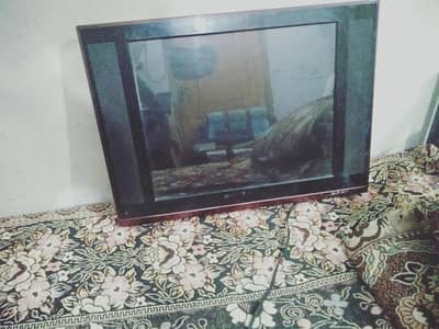 Tv with modern feature