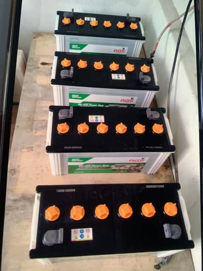 4xAGS DC-150 12V 85AH Deep Cycle Batteries for Solar/UPS