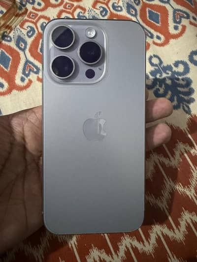 Apple iPhone 15 Pro